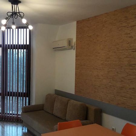 Apartments In Relax Complex Fantasy Hisarya Exterior photo